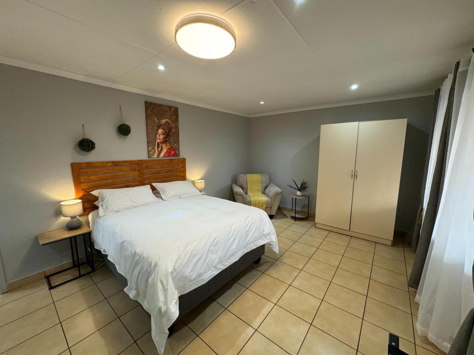 Echo Mountain Inn (Adults Only) Thabazimbi Room photo